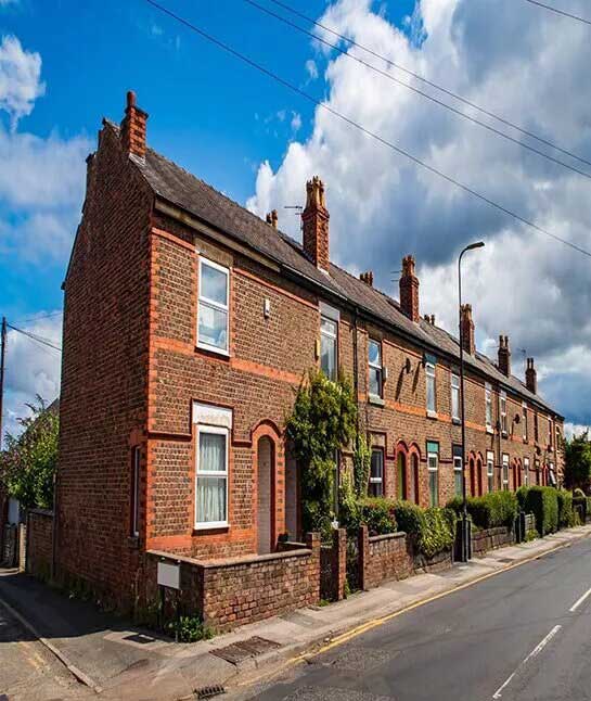 Conveyancing Solicitors in Manchester